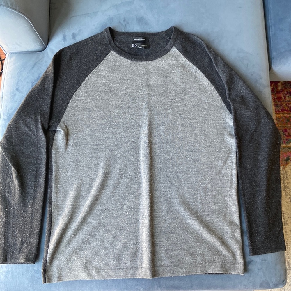 INC International concepts crewneck sweater